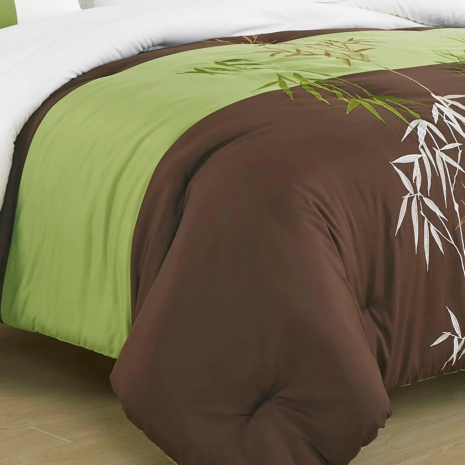 Chezmoi Collection Simon 7-Piece Bamboo Embroidered Bed in a Bag Comforter Set King Size - Sage Green Brown Ivory Bamboo Grass Microfiber Comforter Bedding with Sheet Set