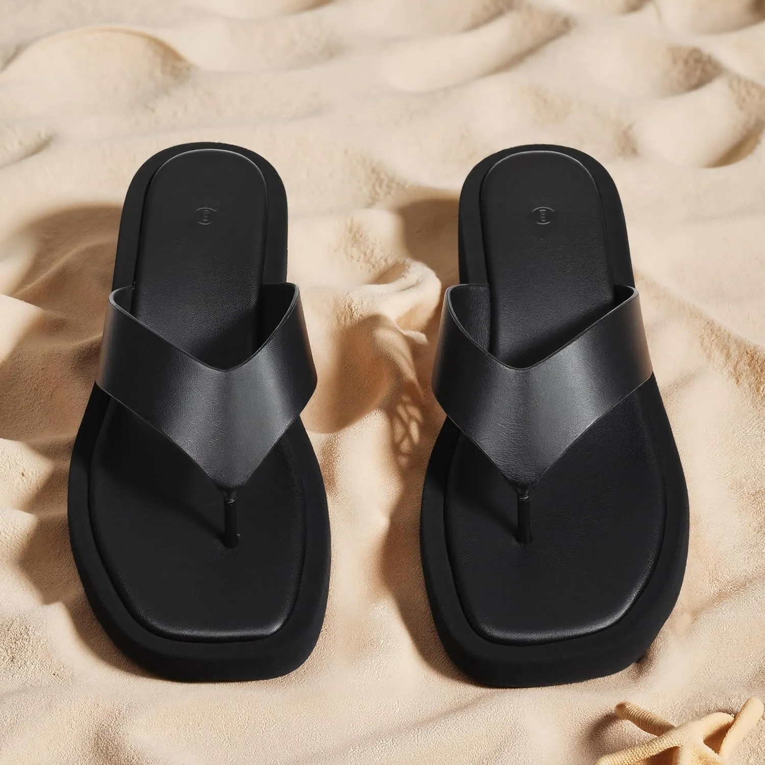 CYNLLIO Slides for Women Slip on Flip Flops Sandals Casual Thongs Platform Wedges Sandals Summer Beach Shoes Comfy Walking Flats Shoes Outdoor Slippers