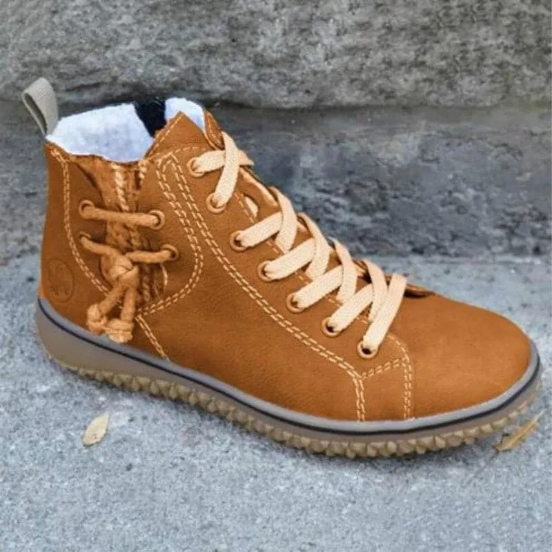 Elegant and detailed supportive summer footwear