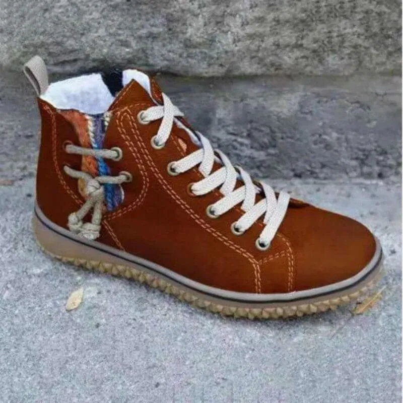 Elegant and detailed supportive summer footwear