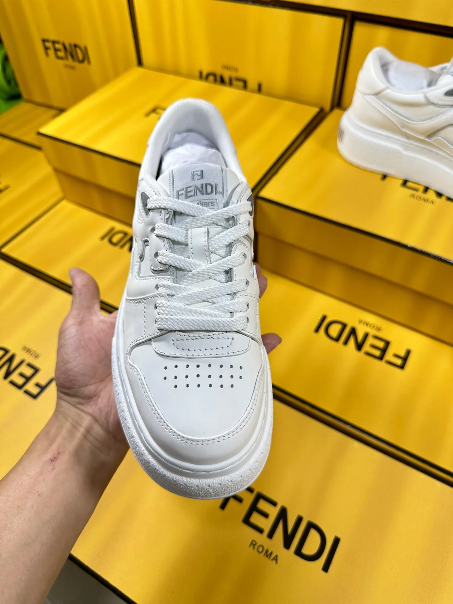 FENDI Tailored options Shipping guarantee THICK-SOLDED SNEAKER LAMBSKIN IN FENDI WHITE