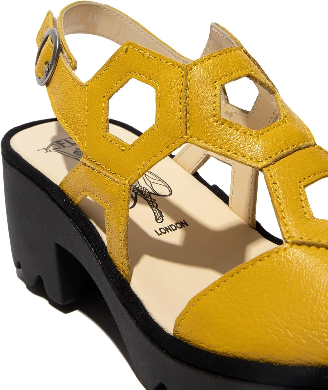 FLY London Women's Tewa573fly Heeled Sandal