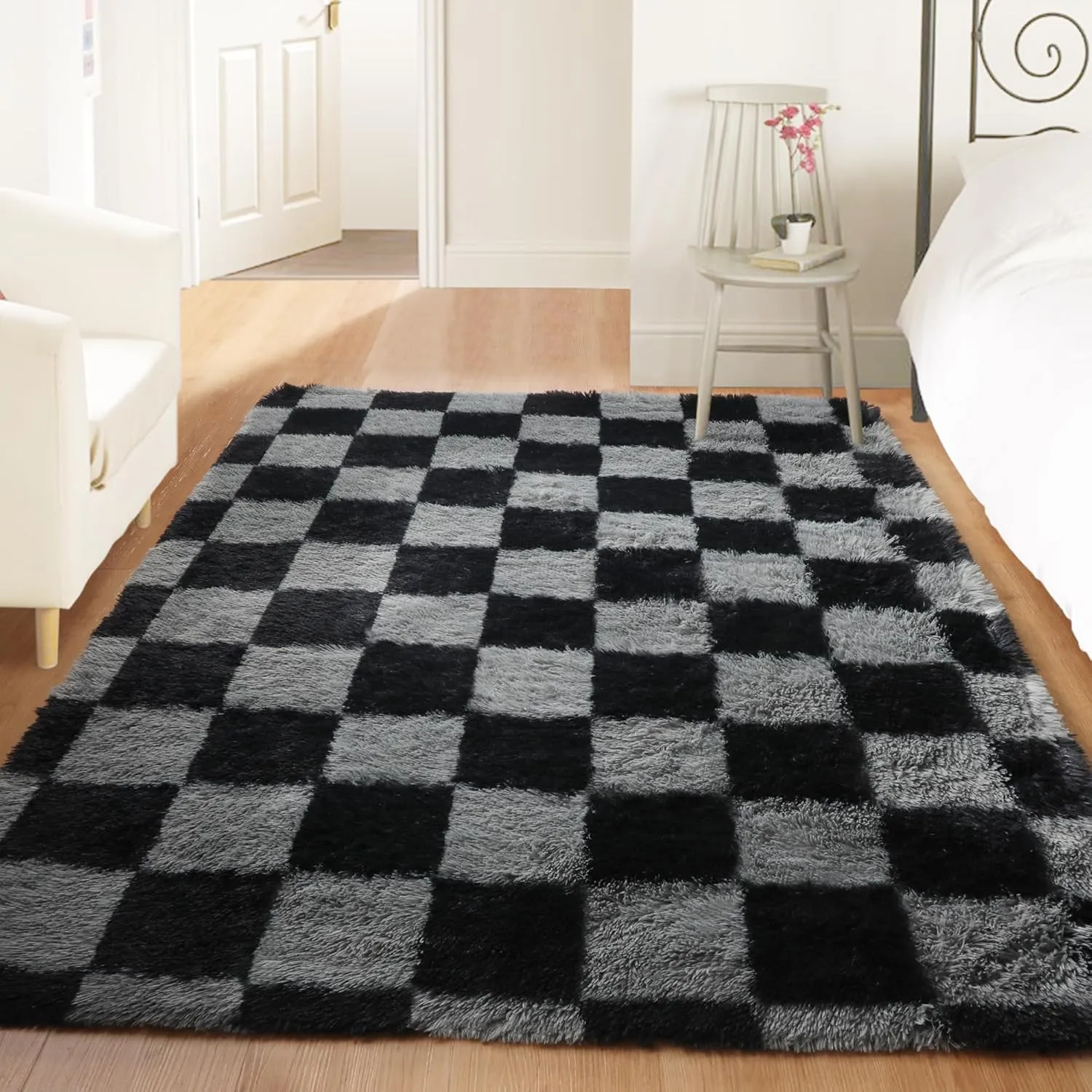 KICMOR Area Rugs for Bedroom, Black and Grey Fluffy Shag Soft 3x5 Checkered Small Living Room Carpet, Indoor Fuzzy Shaggy Plush Rug for Kids Boys Girls Teen Dorm Nursery Bedside Home Decor Aesthetic