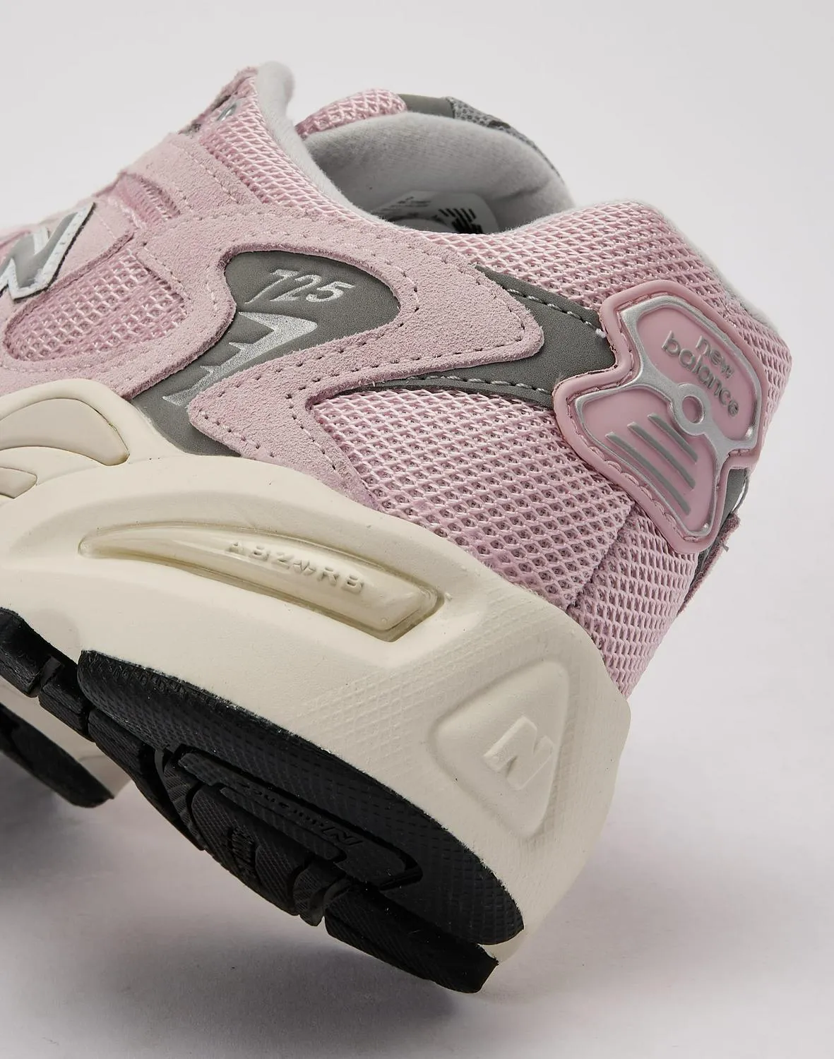 Kids New Balance 725v1 GS Pink White Black ML725BD Sneaker Shoe Trainer