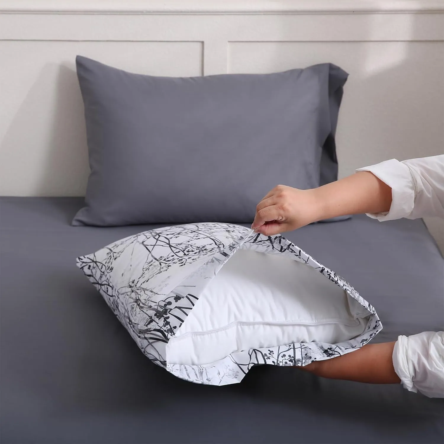 LONAVA Queen Size Bed Sheet Set, 6 Piece, Deep Pocket Dark Grey Fitted Sheet, Comfy & Breathable Patterned Flat Sheets, Premium Microfiber, Misty Forest Printed