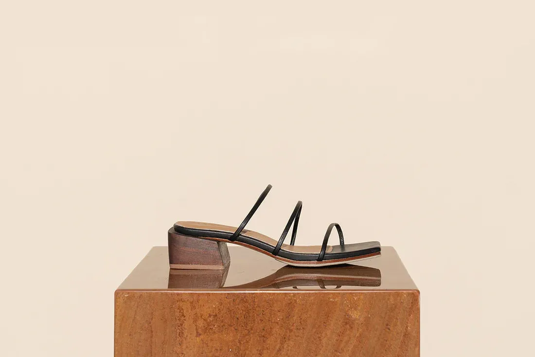 Medena Sandal - Black A FURTHER 15% OFF AUTOMATICALLY APPLIED AT CHECKOUT