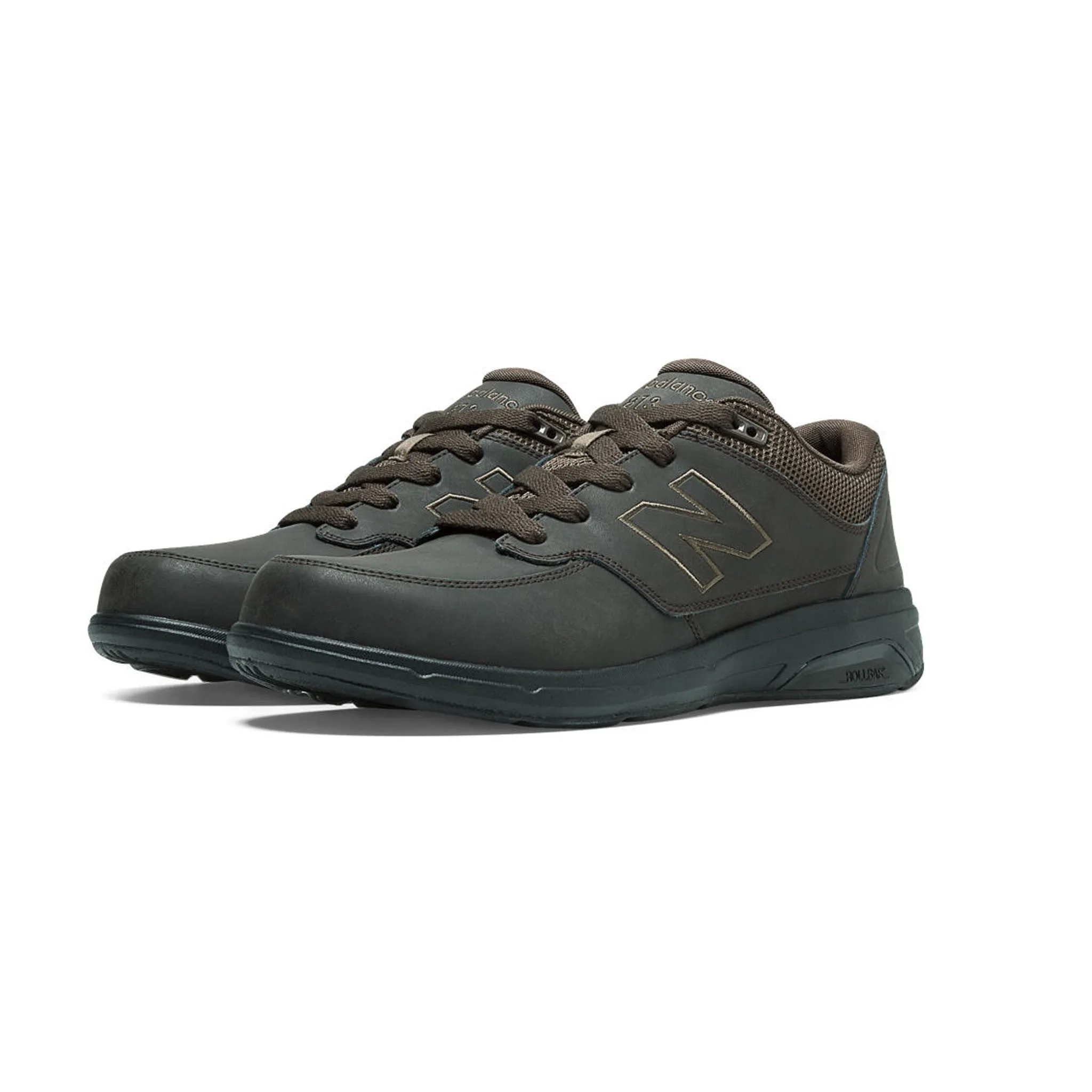 MEN`S 813 WALKING SNEAKER