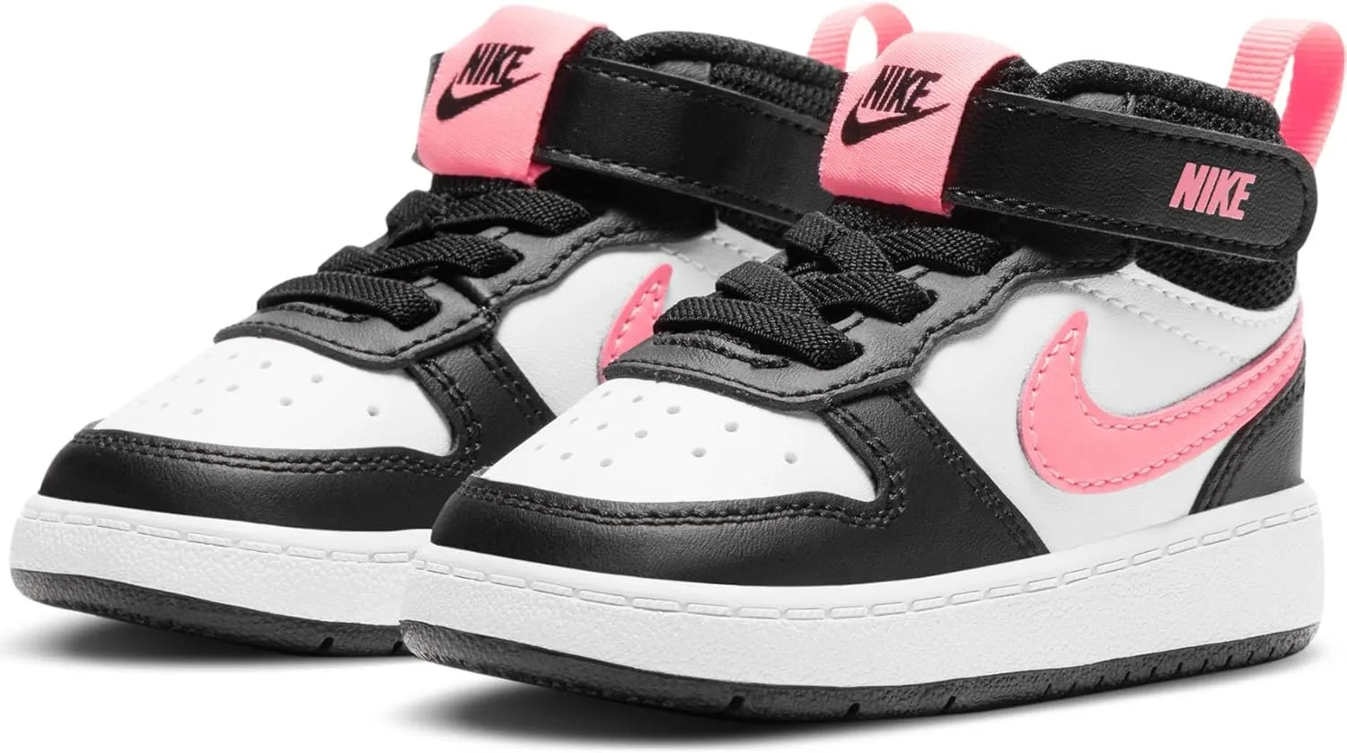 NIKE Boy's Sneaker