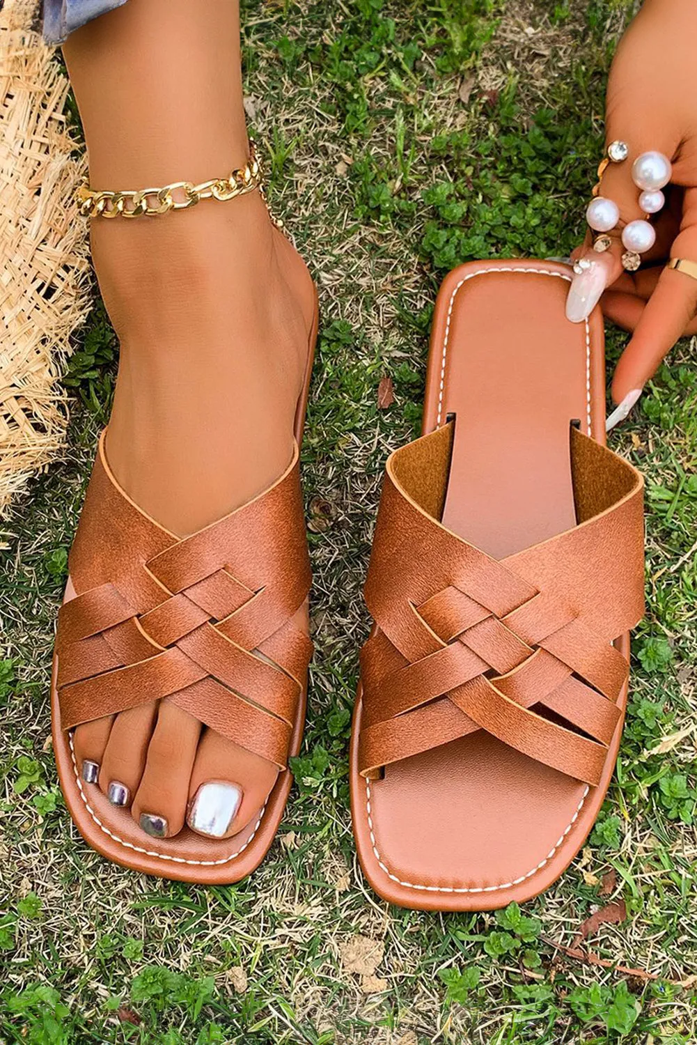 Personalized assistance Woven High-efficiency Ana Slippers Crossed Flat