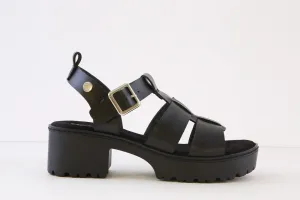 REFRESH - 171941 LOW BLOCK HEEL SANDAL - BLACK