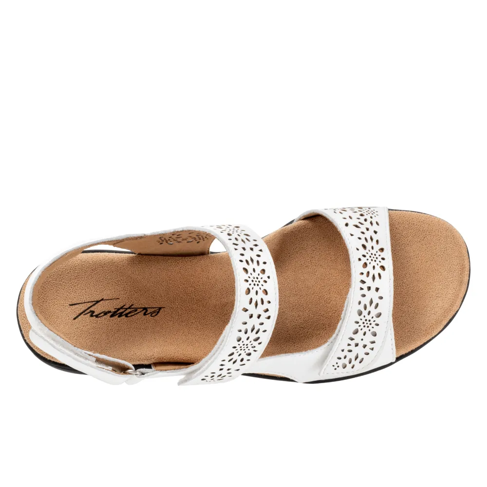 Romi Sandal (T2118)