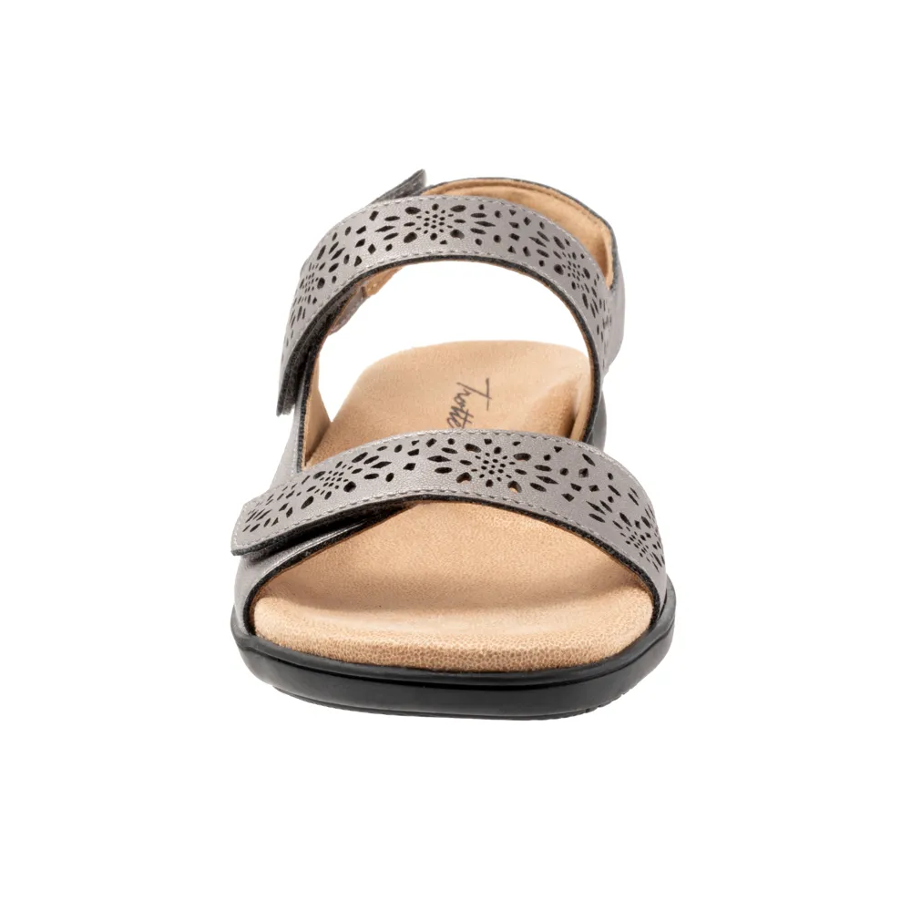 Romi Sandal (T2118)