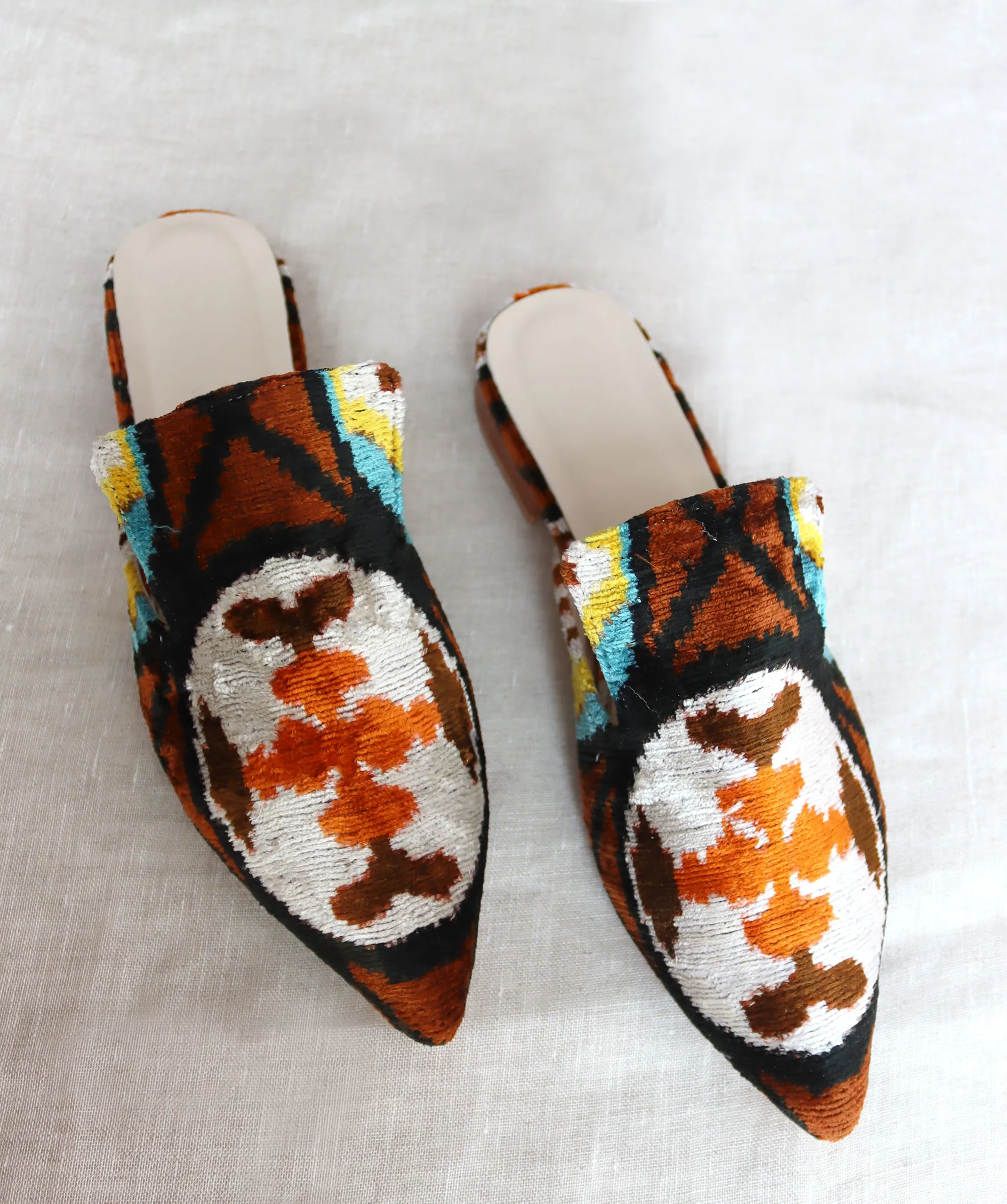 Silk Velvet Ikat Slippers 041