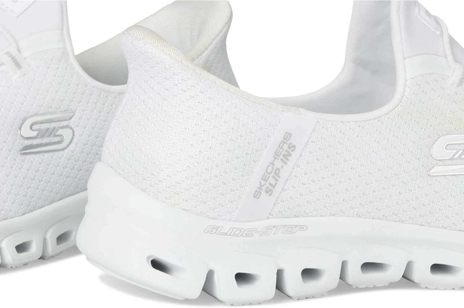 Skechers Women's Glide-Step-Pursuit Hands Free Slip-ins Sneaker