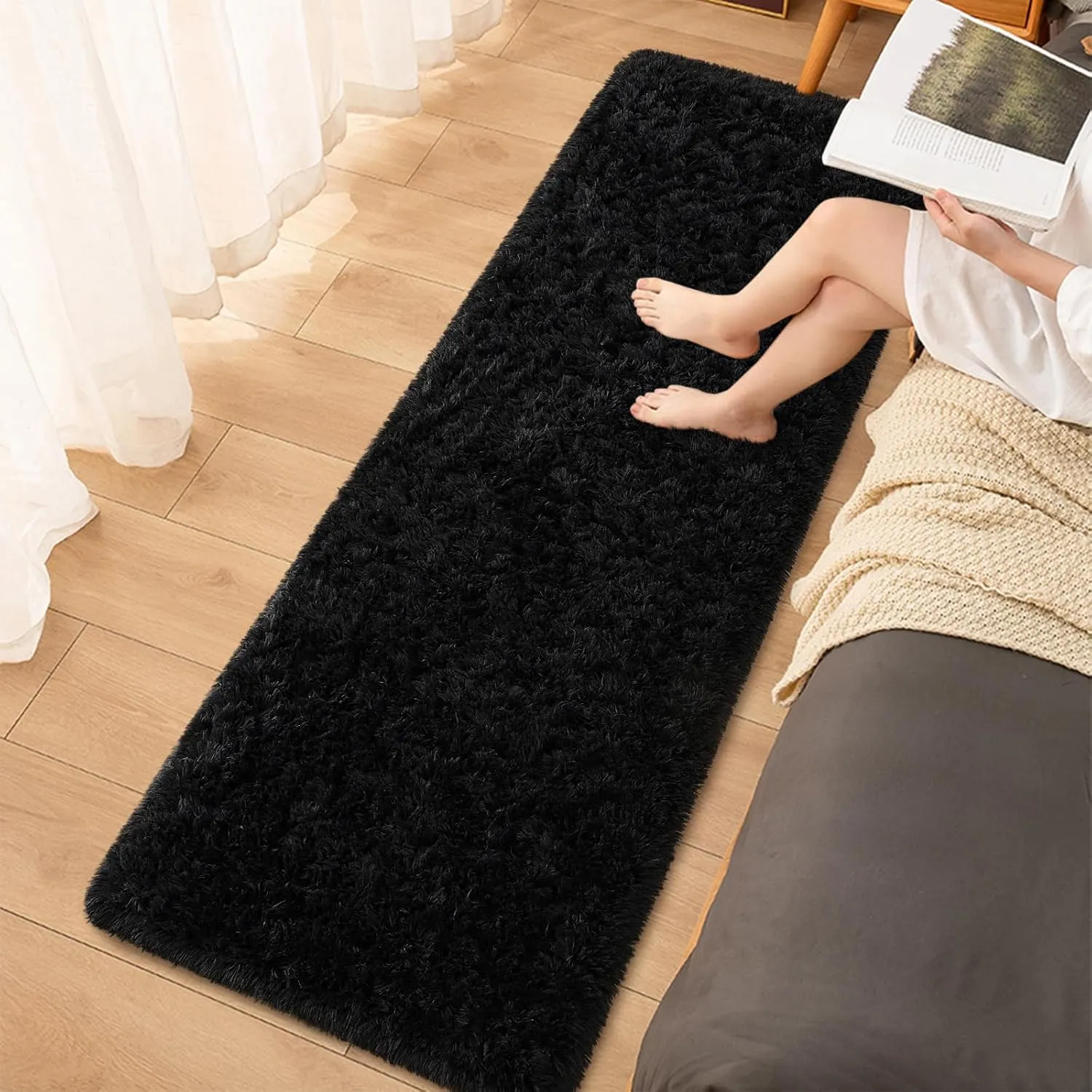 Soft Black Runner Rugs for Bedroom, 2x6 ft Bedside Rug Plush Fluffy Carpets, Shag Furry Modern Area Rug Carpet for Living Room Girls Kids Room Nursery Home Decor, Black