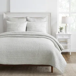 Superior 100% Silk Pick Stitch 3-Piece Quilt Set, 1 Medium Weight All-Season Coverlet, 2 Pillow Shams, Luxury Sets, Handmade Comfy Home Bedding, Cotton Fill, Bella Collection, Queen Size, Grey/Silver
