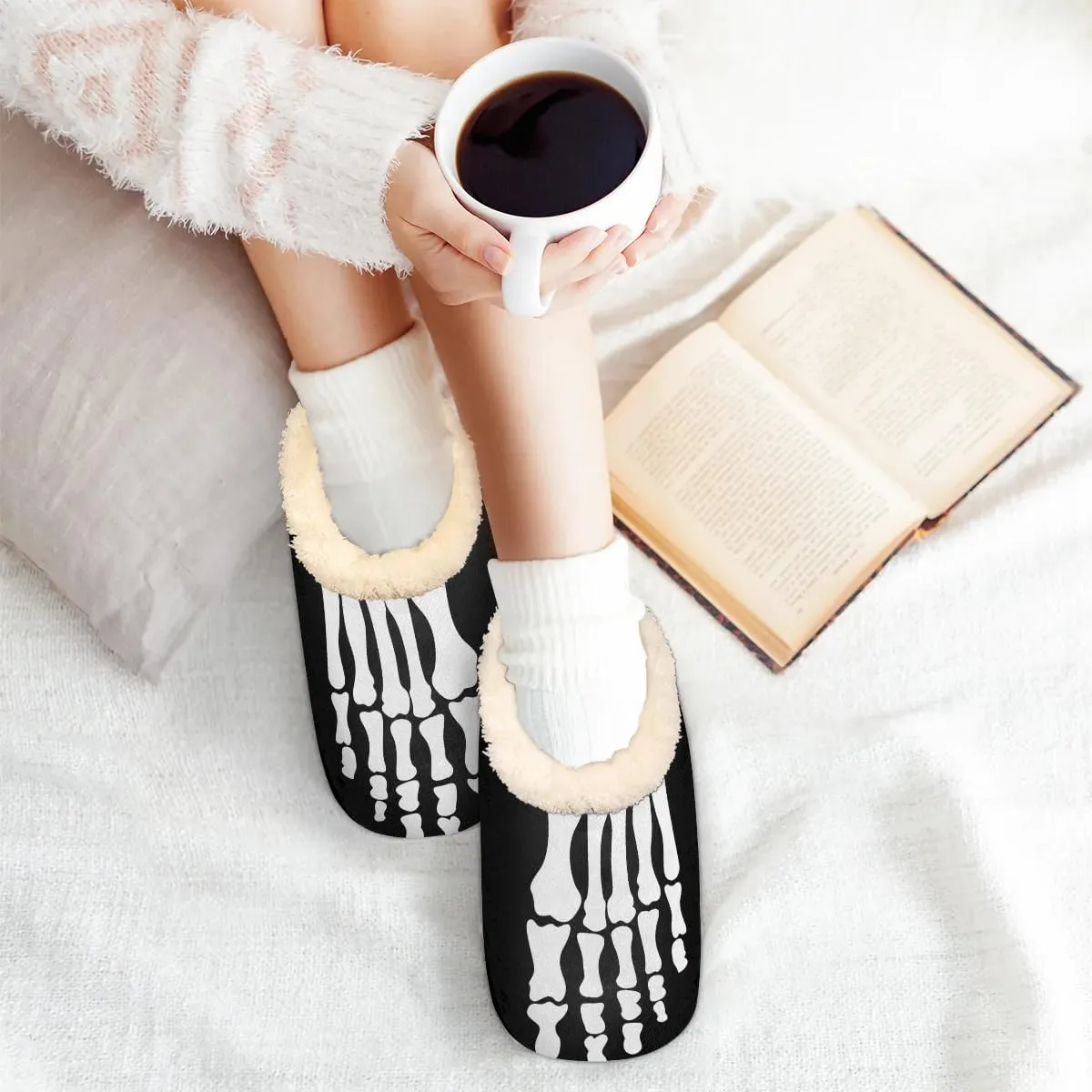 Women's Slippers Comfy Warm House Slippers for Women Men, Fuzzy Slip-on Plush Ladies Slippers Socks for Winter Bedroom Indoor and Outdoor
